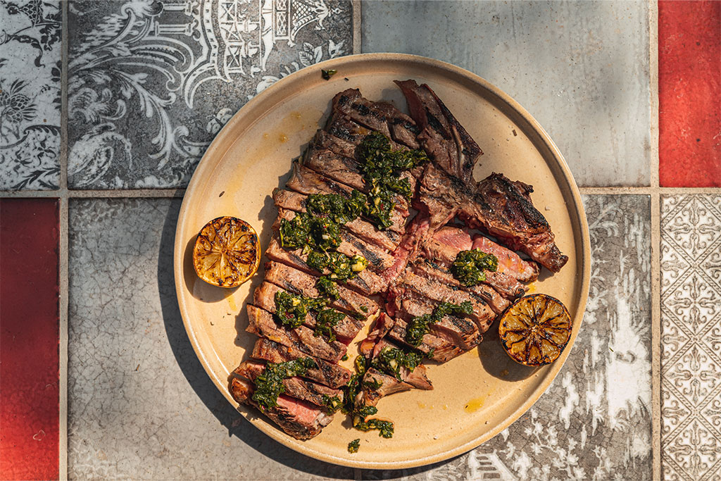 t-bone-steak-chimichurri-ranis